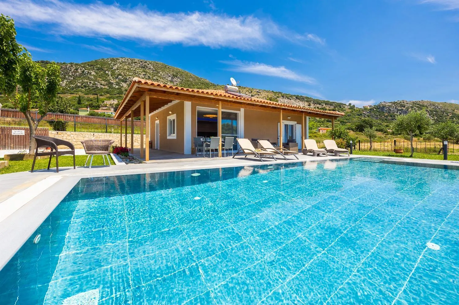 Villa Rudi Atsoupades
